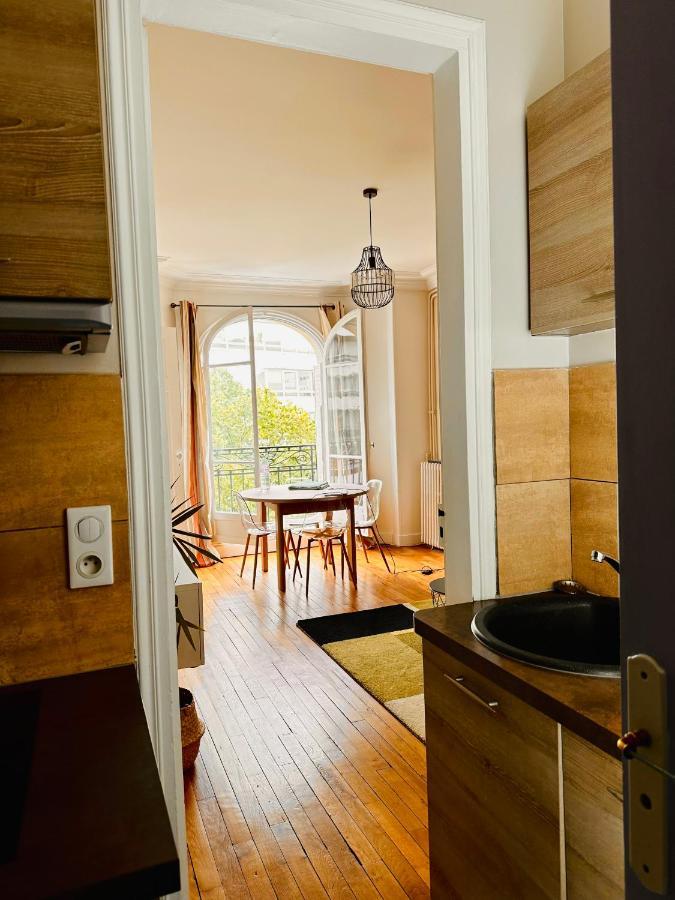 Cosy Appartement Avec Vue Tour Eiffel 巴黎 外观 照片
